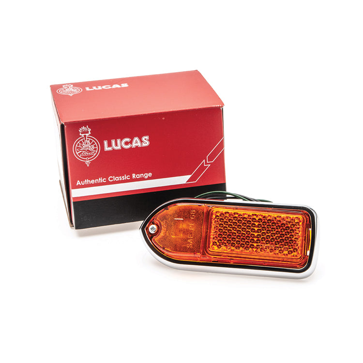 Lucas L824 Left hand front side marker lamp with Amber lens and reflector, moulded connector