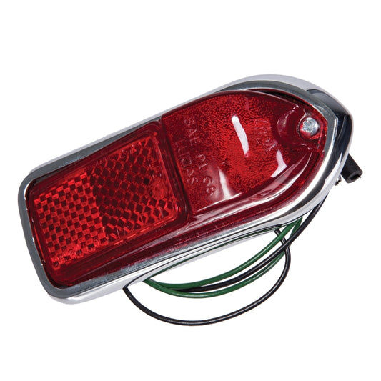 Lucas L824 Right hand rear side marker lamp, Red lens and reflector. Jaguar E-type S2 and S3